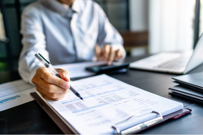 How to Set a Realistic Business Sale Price